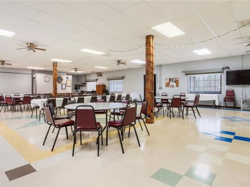 2000 E Wheeling Avenue, Cambridge, OH 43725 Photo 32