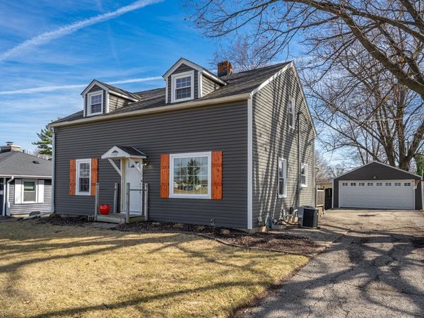 932 W 2nd Street, BYRON, IL 61010