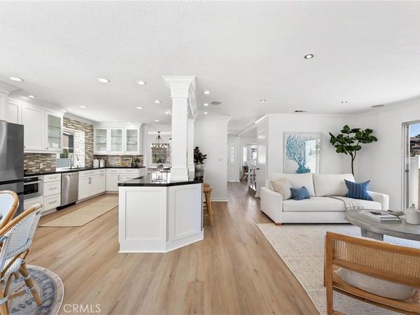 2214 Ruhland Avenue, Unit A, Redondo Beach, CA 90278