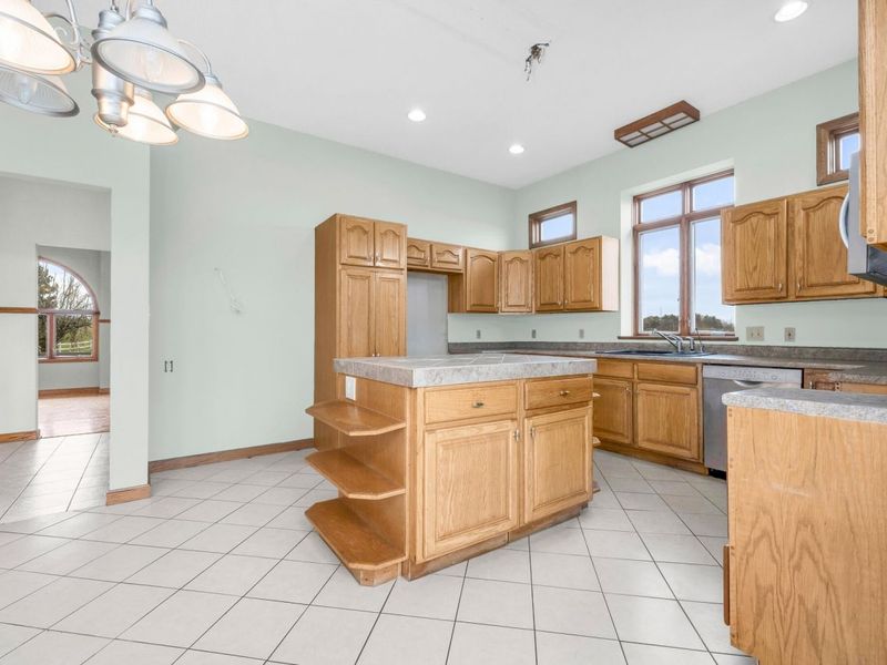 1547 E State Route 47 , Bellefontaine, OH 43311 Photo 15