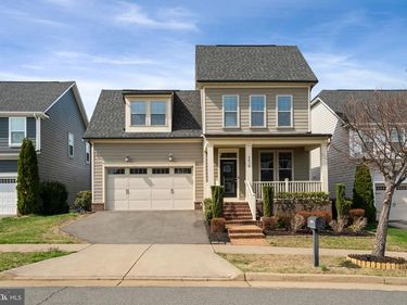 2416 GLOUSTER POINTE DRIVE, DUMFRIES, VA 22026
