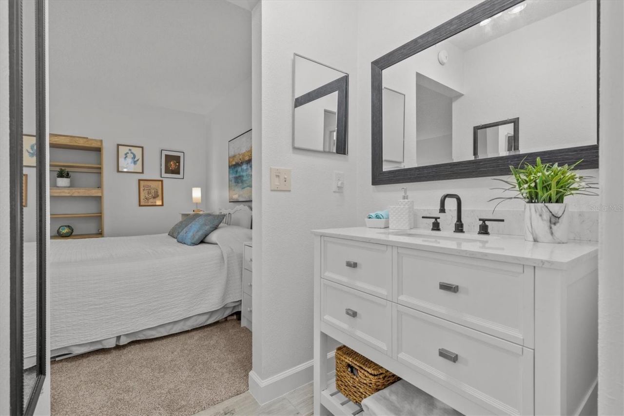 1581 Amberlea Drive S, Dunedin, FL 34698 Photo