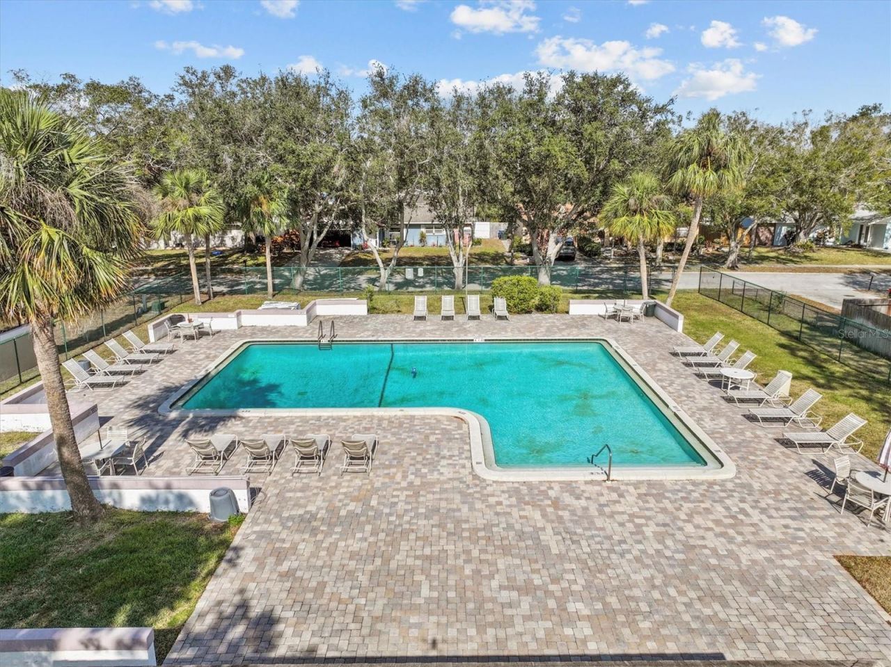 1581 Amberlea Drive S, Dunedin, FL 34698 Photo