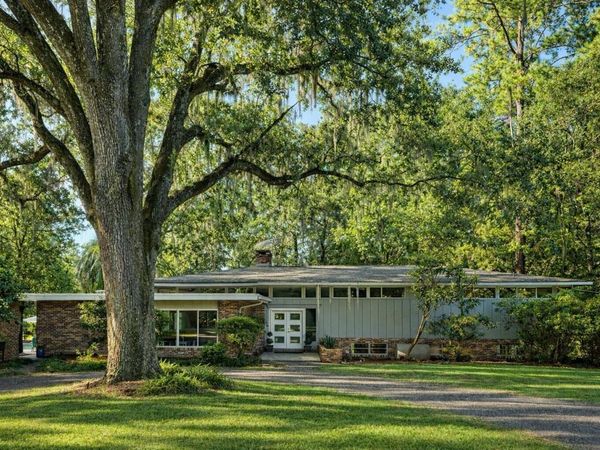 4551 NW 1ST AVENUE , GAINESVILLE, FL 32607