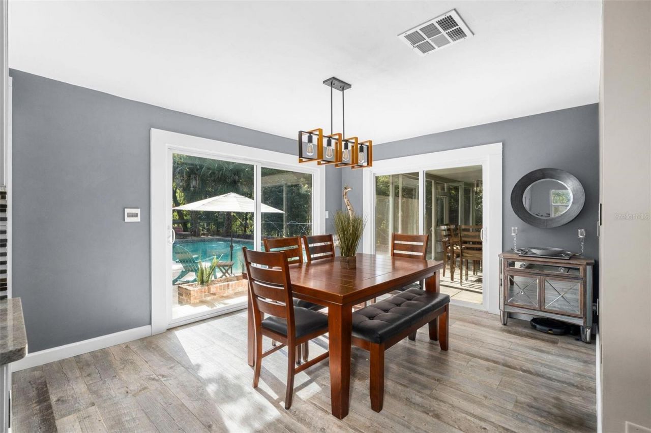 4551 NW 1st Avenue, Gainesville, FL 32607 Photo