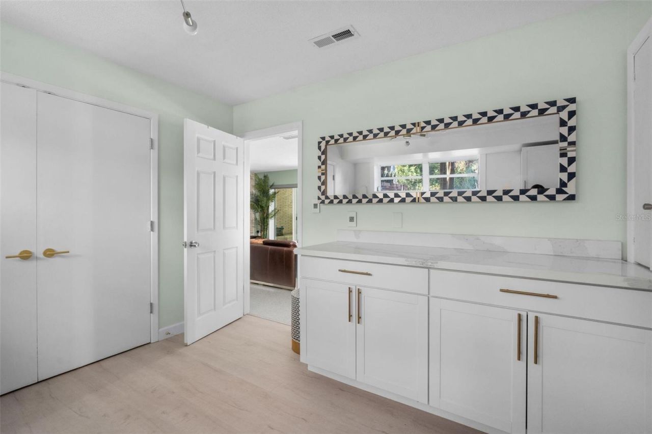 4551 NW 1st Avenue, Gainesville, FL 32607 Photo