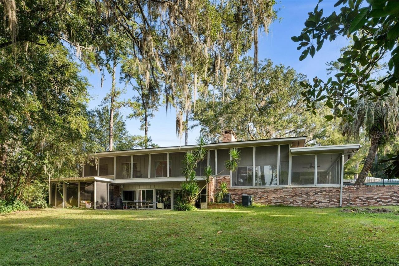 4551 NW 1st Avenue, Gainesville, FL 32607 Photo