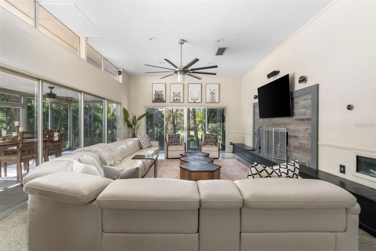 4551 NW 1st Avenue, Gainesville, FL 32607 Photo