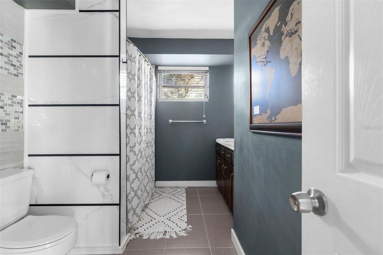 4551 NW 1st Avenue, Gainesville, FL 32607 Photo