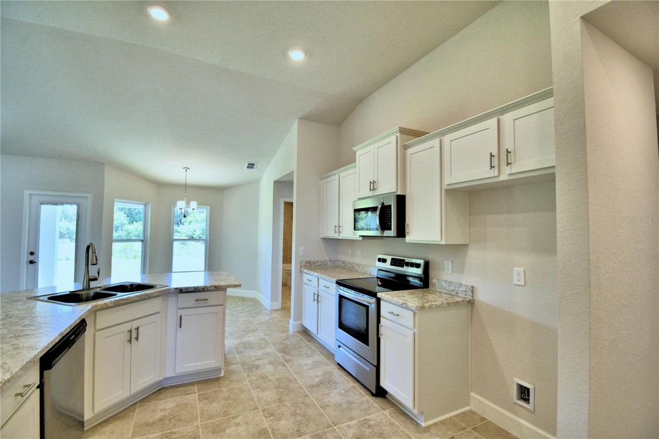 4425 Juneberry Drive , Auburndale, FL 33823 Photo