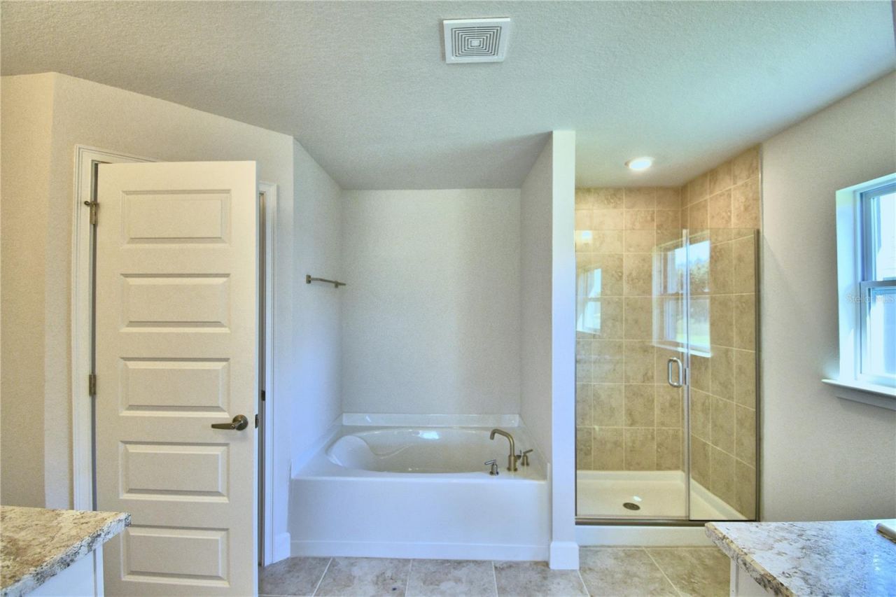 4425 Juneberry Drive , Auburndale, FL 33823 Photo