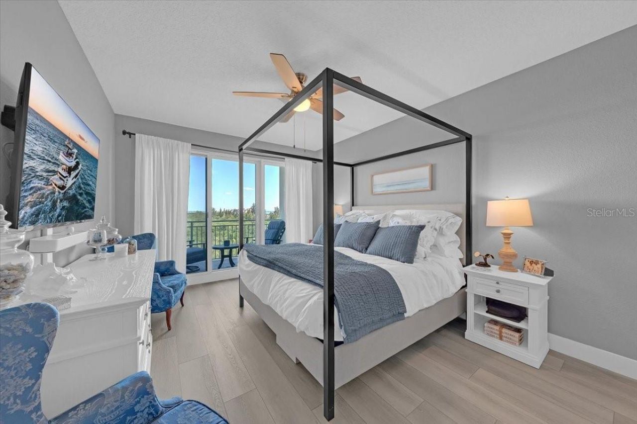 10851 Mangrove Cay Lane Ne, Unit 712, Saint Petersburg, FL 33716 Photo