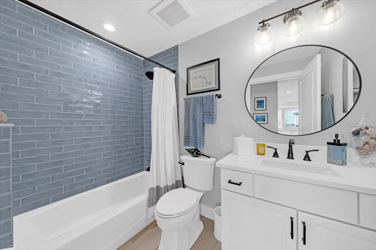 10851 Mangrove Cay Lane Ne, Unit 712, Saint Petersburg, FL 33716 Photo