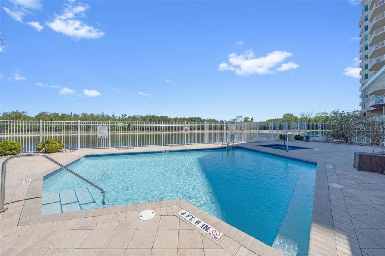 10851 Mangrove Cay Lane Ne, Unit 712, Saint Petersburg, FL 33716 Photo