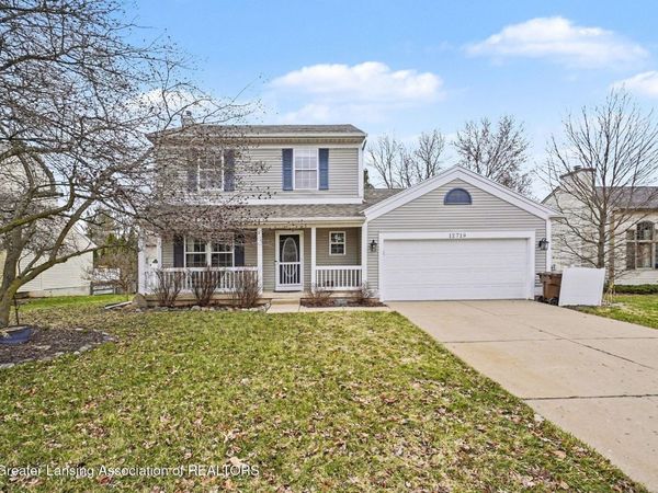 12719 Houghton Drive, DeWitt, MI 48820