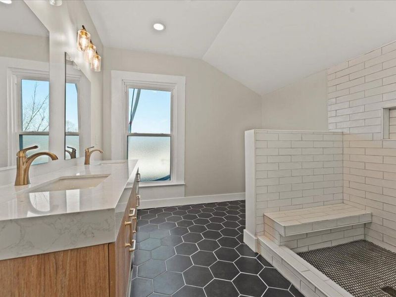 Covington, KY 41011 Photo 33