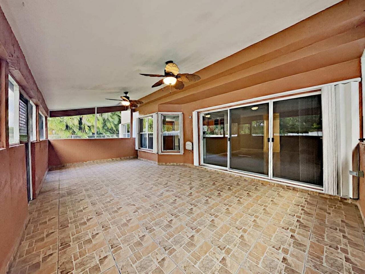 10101 SW 9th Lane, Pembroke Pines, FL 33025 Photo