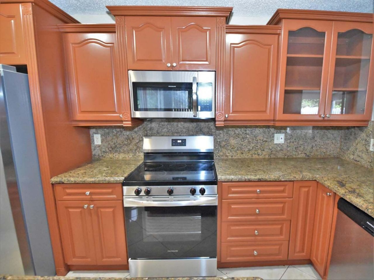 10101 SW 9th Lane, Pembroke Pines, FL 33025 Photo