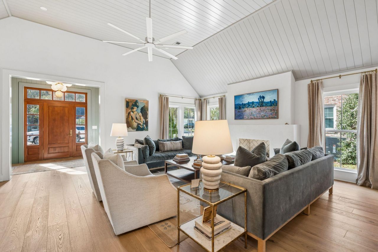 1020 S Shem Drive Photo 12