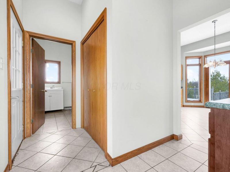 1547 E State Route 47 E, Bellefontaine, OH 43311 Photo 11