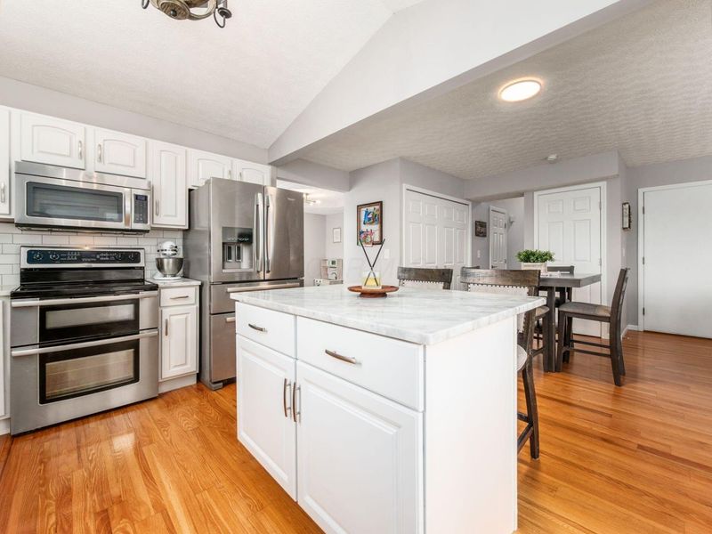 5931 Heritage Farms Drive, Hilliard, OH 43026 Photo 16