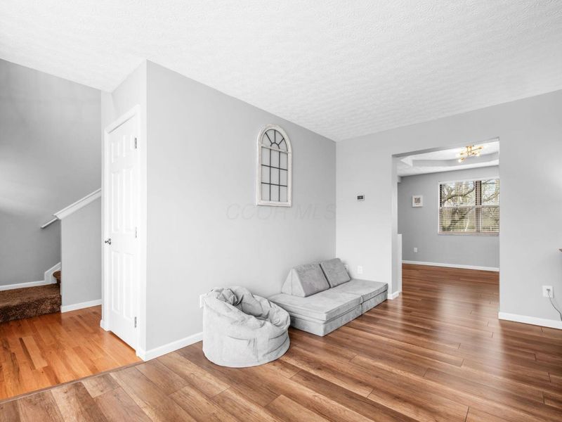 5931 Heritage Farms Drive, Hilliard, OH 43026 Photo 9