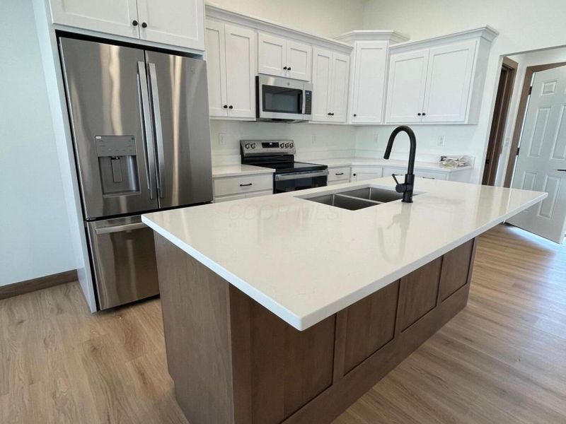 114 Roanoke Street , Mount Vernon, OH 43050 Photo 3