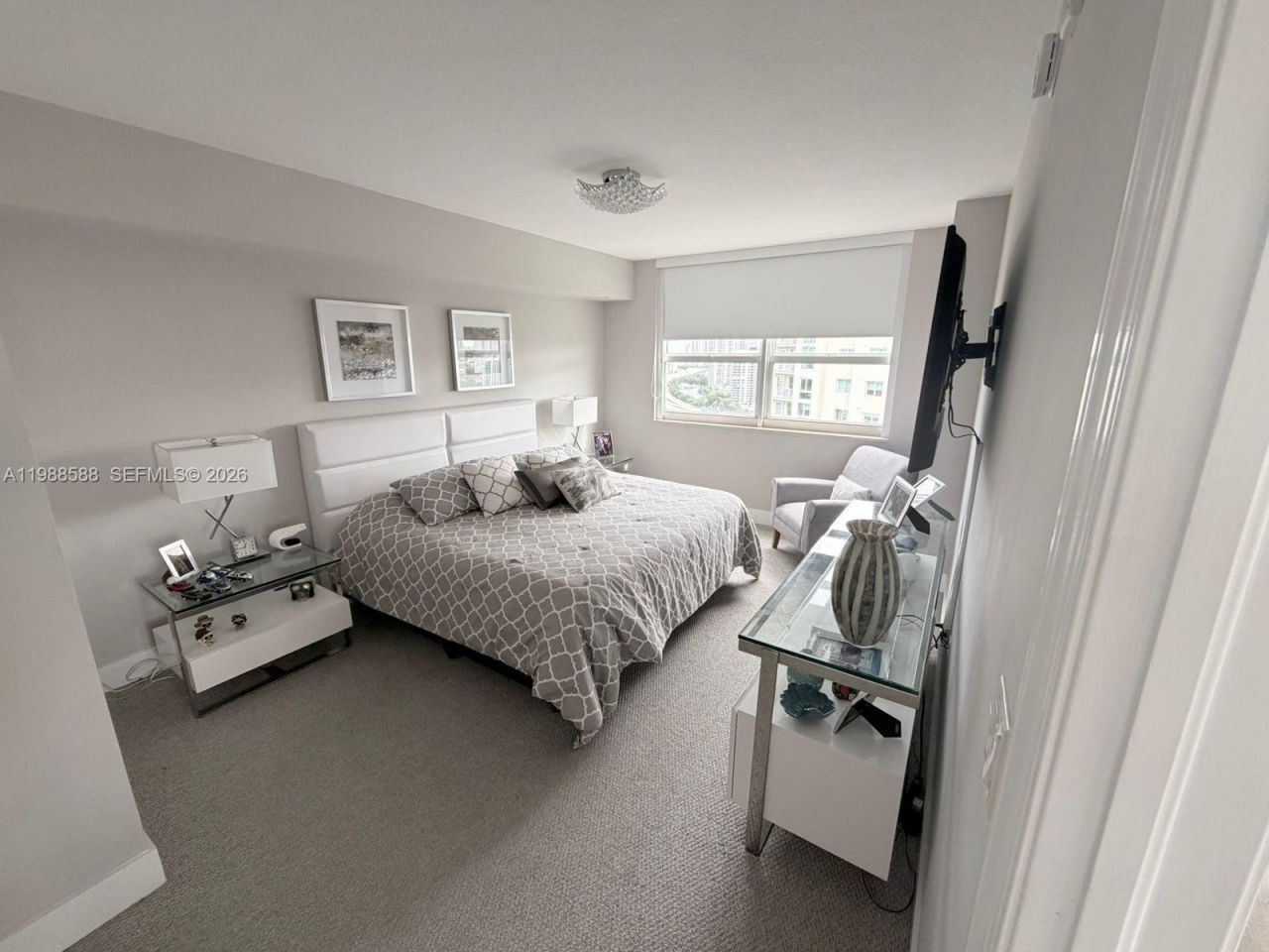 19501 W Country Club Dr, Unit 2204, Aventura, FL 33180 Photo