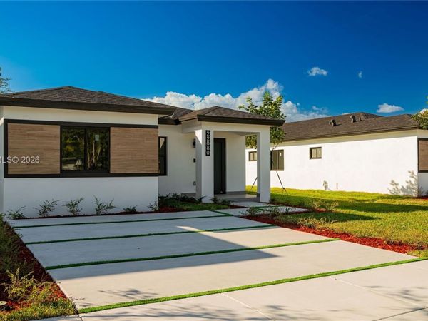 22840 SW 122nd PL , Miami, FL 33170