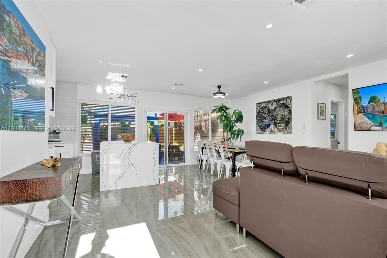 1800 N Victoria Park Rd , Fort Lauderdale, FL 33305 Photo