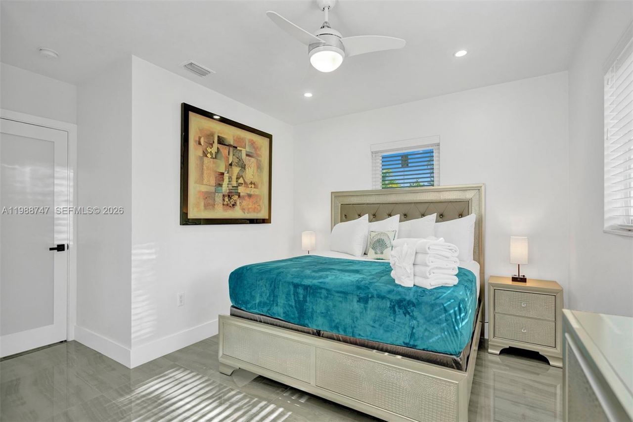 1800 N Victoria Park Rd , Fort Lauderdale, FL 33305 Photo