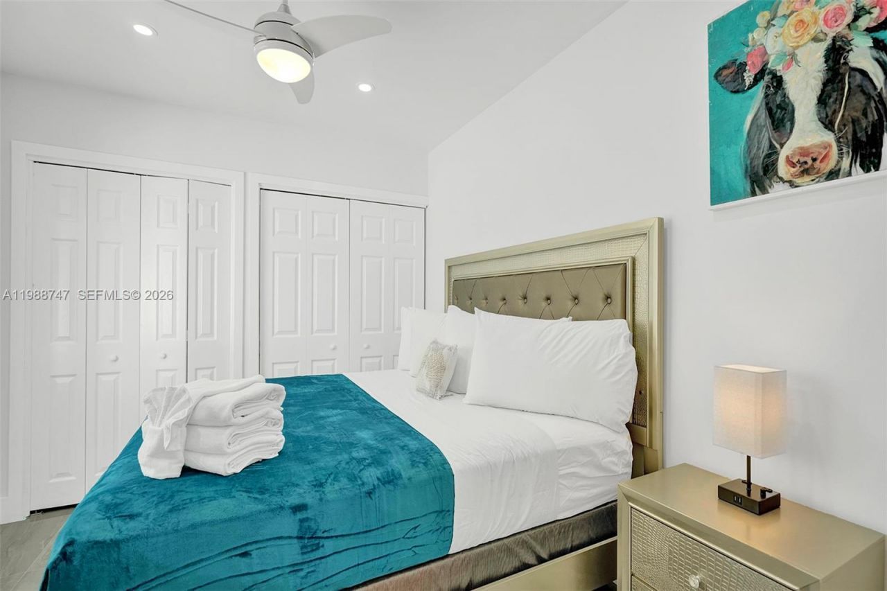 1800 N Victoria Park Rd , Fort Lauderdale, FL 33305 Photo