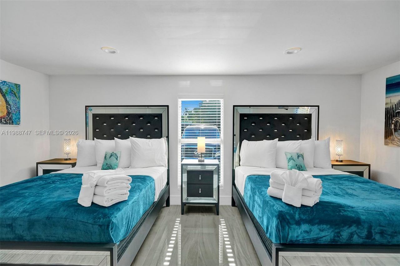 1800 N Victoria Park Rd , Fort Lauderdale, FL 33305 Photo