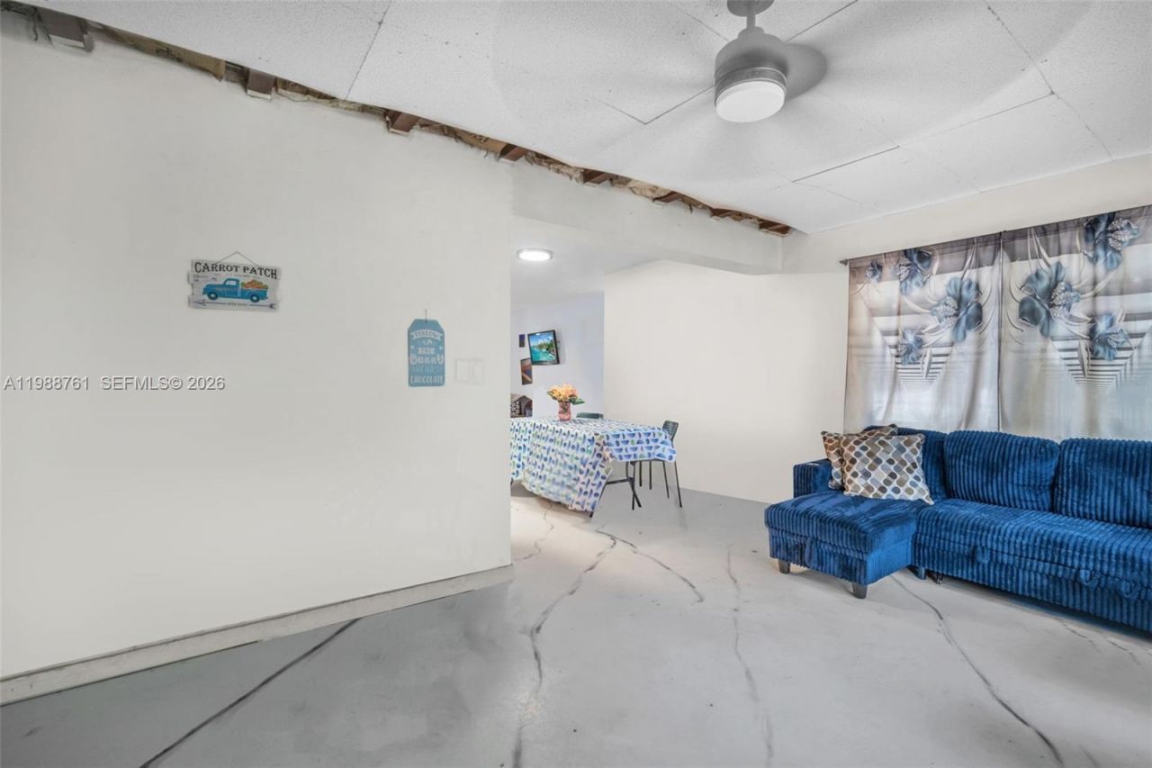 1300 NE 137th St , North Miami, FL 33161 Photo