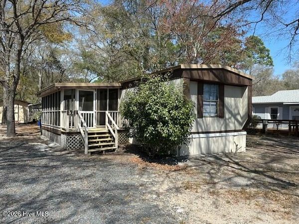 511 Dogwood Drive , Sunset Beach, NC 28468