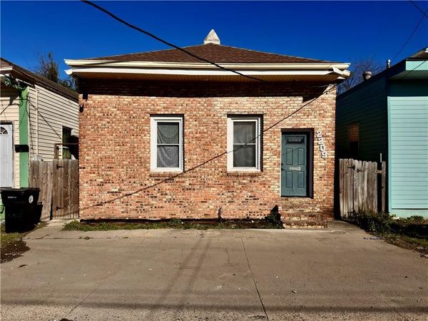 2209 FOUCHER Street, New Orleans, LA 70115