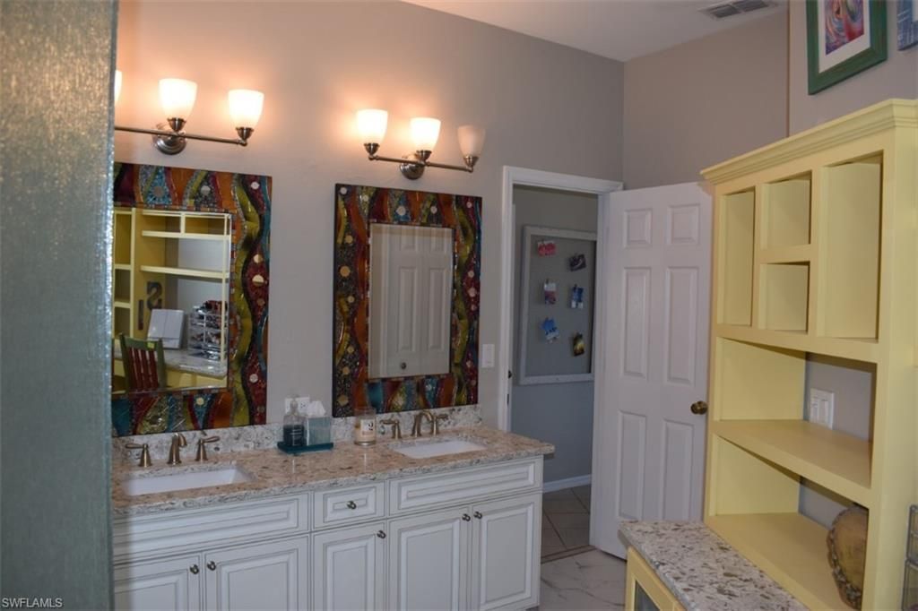14490 Laguna Dr, Fort Myers, FL 33908 Photo