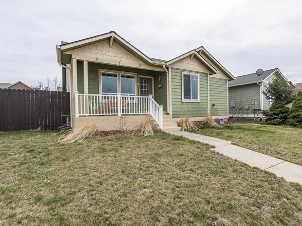 2609 White Ave., Moscow, ID 83843