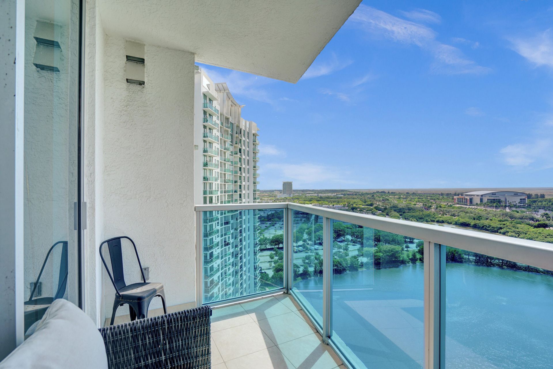 2641 N Flamingo Road, Unit 2105n, Sunrise, FL 33323 Photo