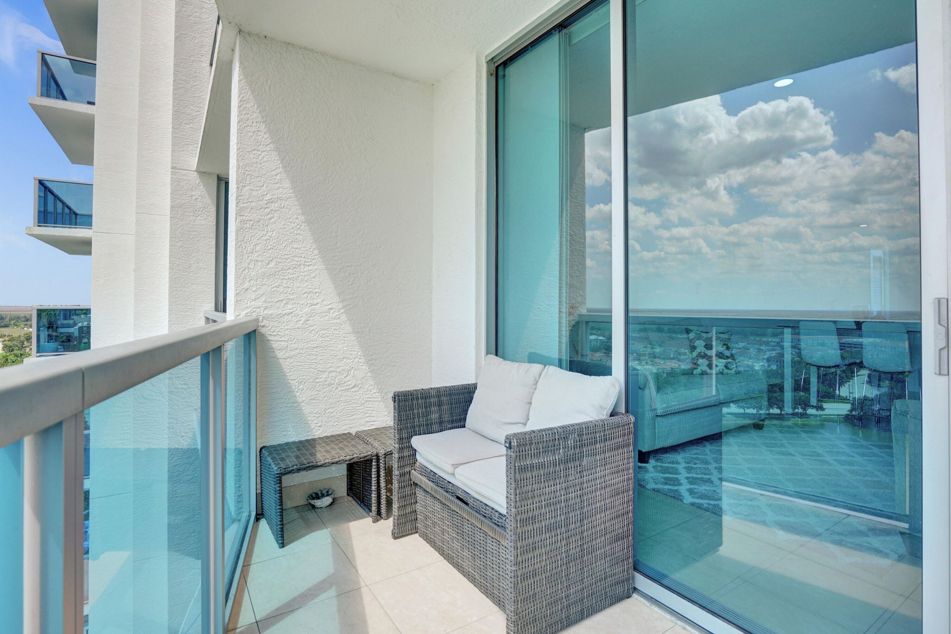 2641 N Flamingo Road, Unit 2105n, Sunrise, FL 33323 Photo