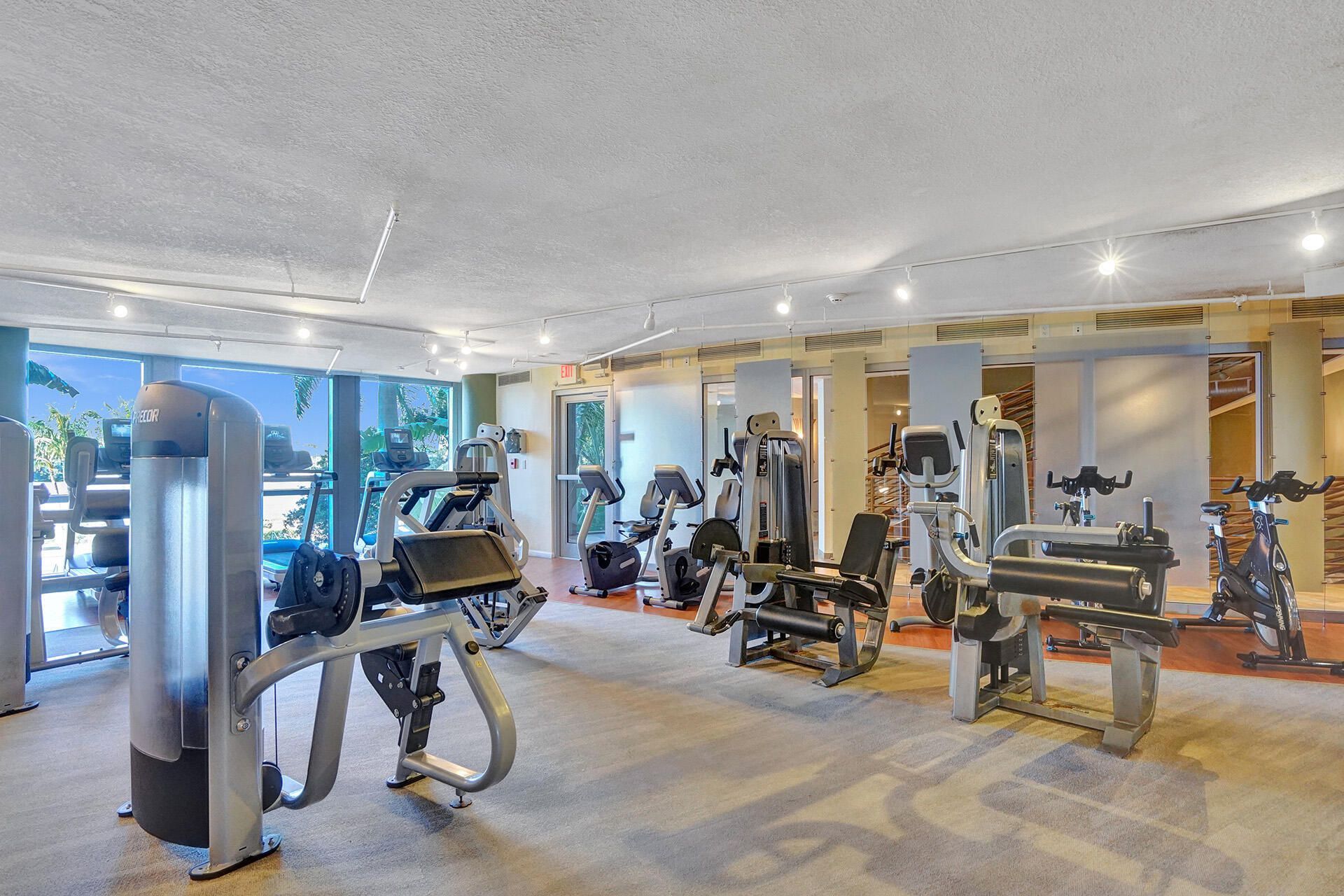 2641 N Flamingo Road, Unit 2105n, Sunrise, FL 33323 Photo