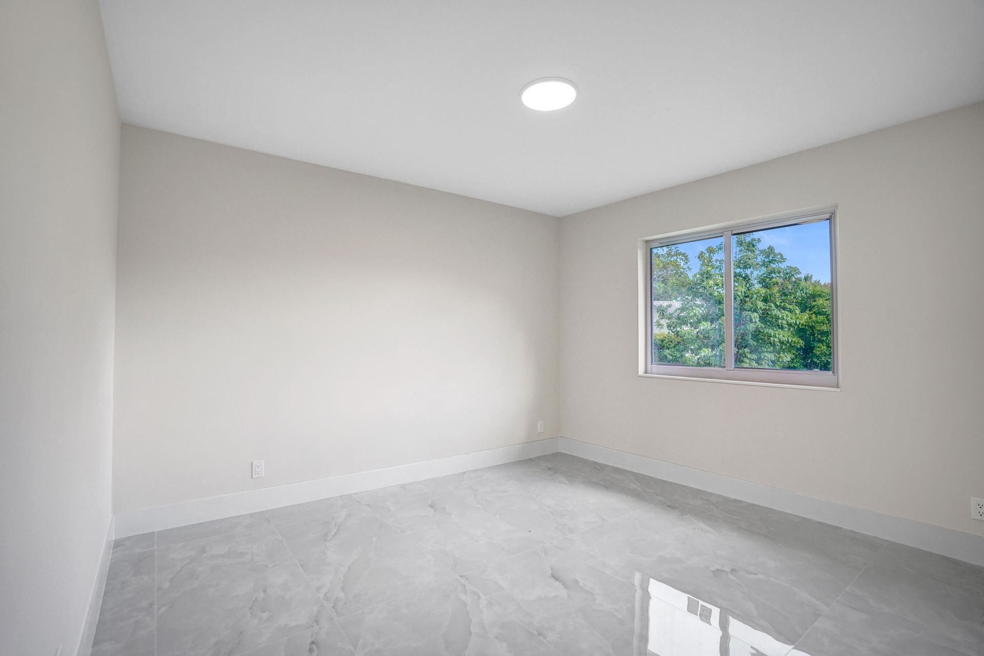 2881 NW 98th Way, Coral Springs, FL 33065 Photo