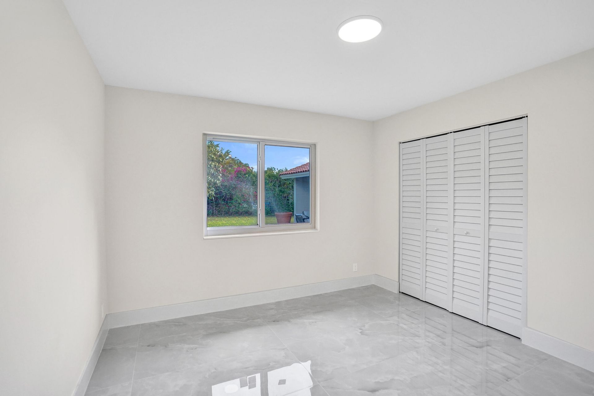 2881 NW 98th Way, Coral Springs, FL 33065 Photo