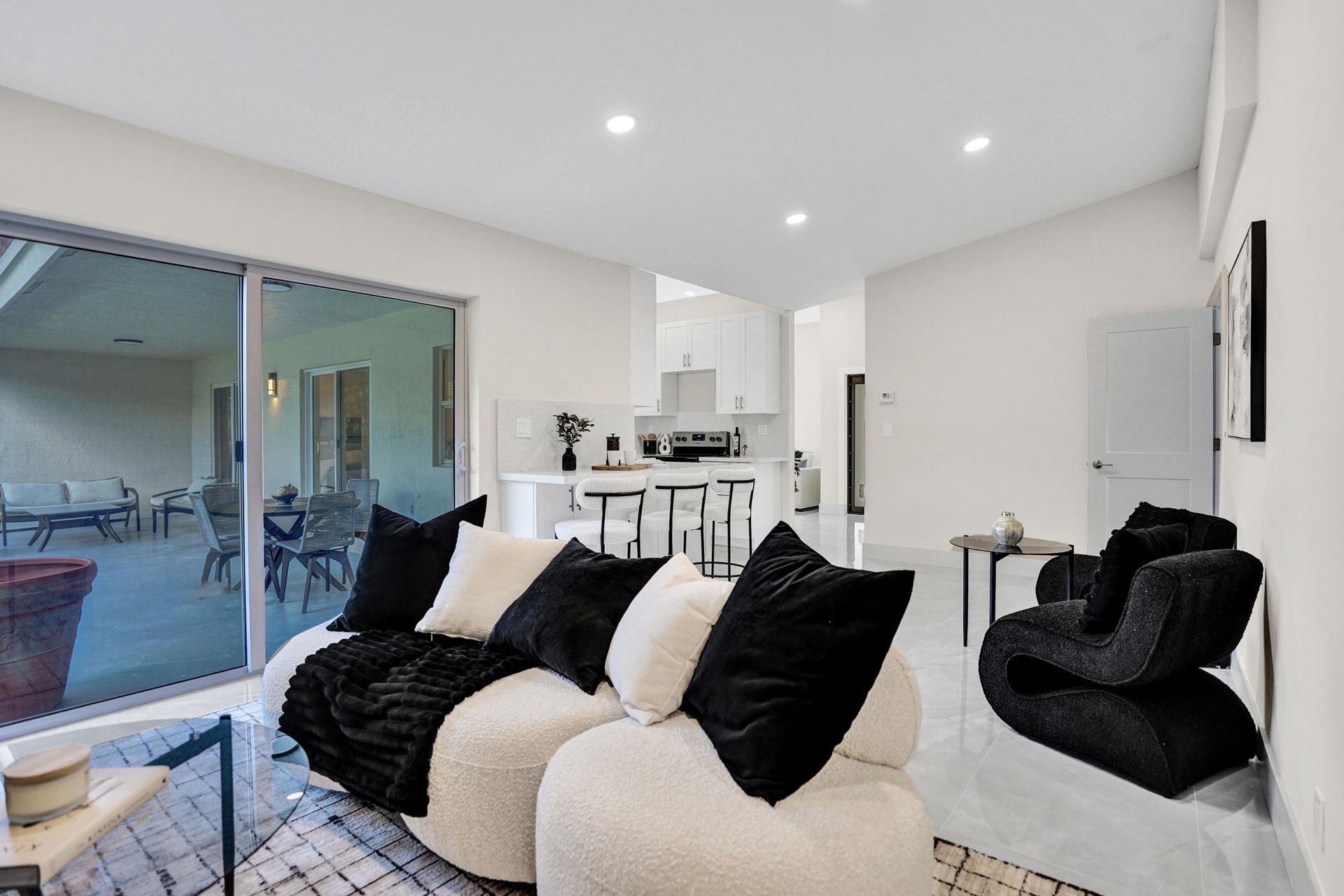 2881 NW 98th Way, Coral Springs, FL 33065 Photo