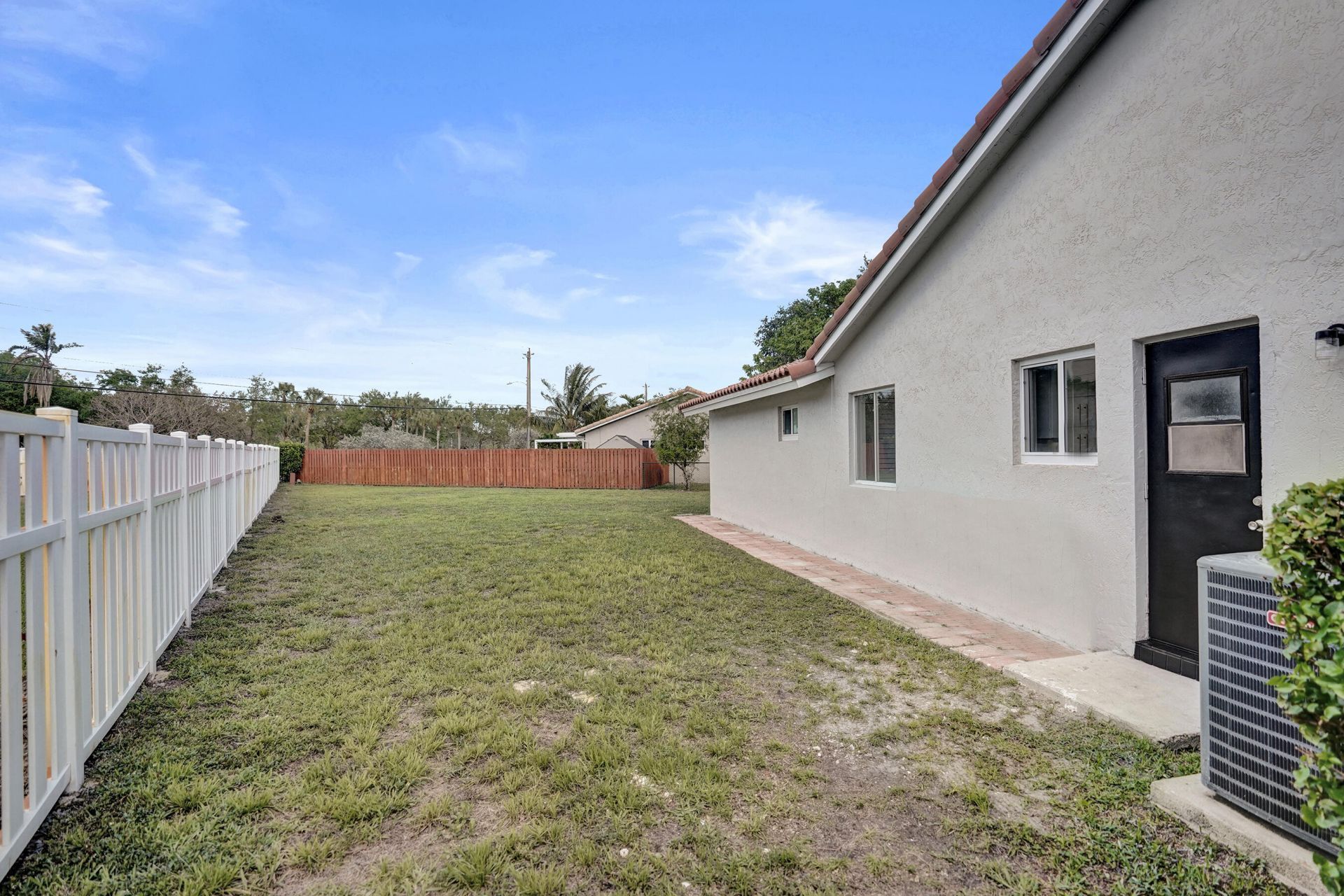 2881 NW 98th Way, Coral Springs, FL 33065 Photo