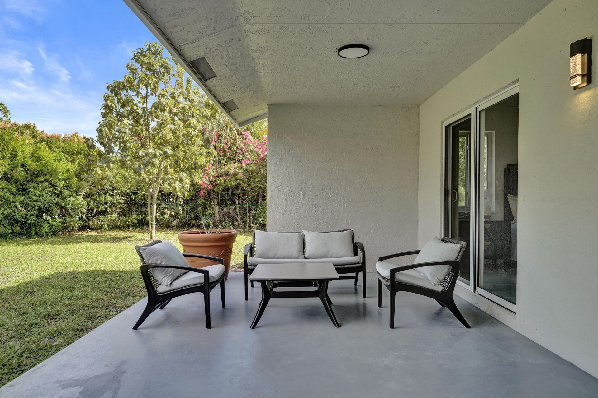 2881 NW 98th Way, Coral Springs, FL 33065 Photo