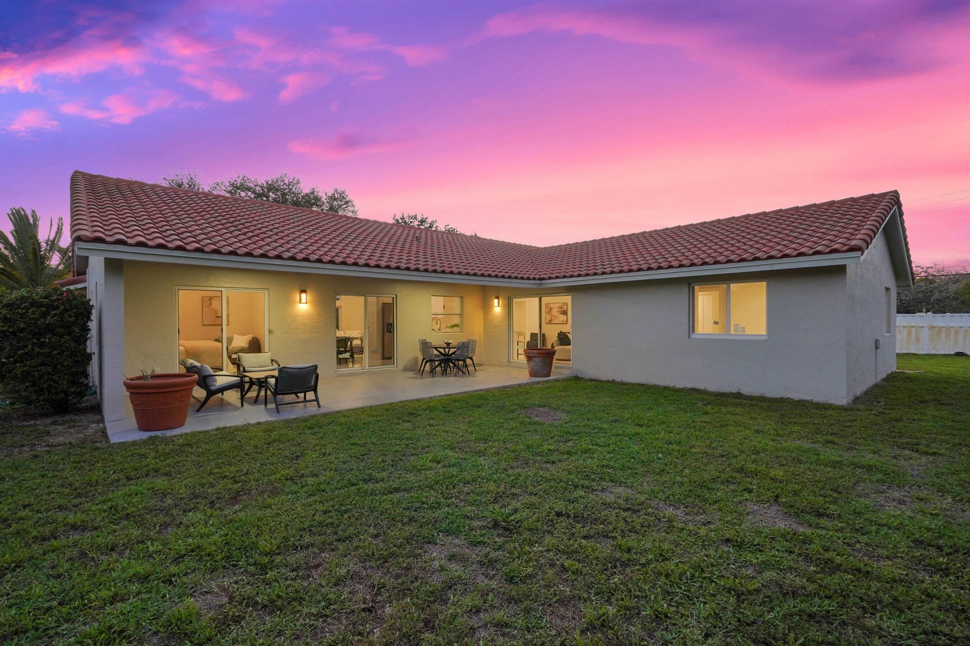 2881 NW 98th Way, Coral Springs, FL 33065 Photo