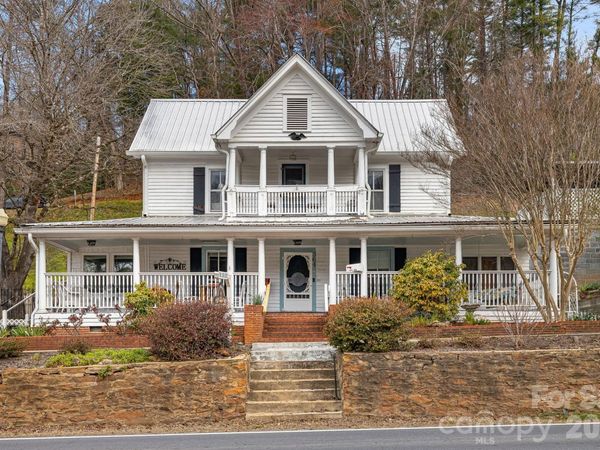 364 Haywood Road, Dillsboro, NC 28725