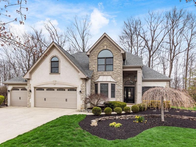 846 Aylesbury Drive, Columbus, OH 43230 Photo 1