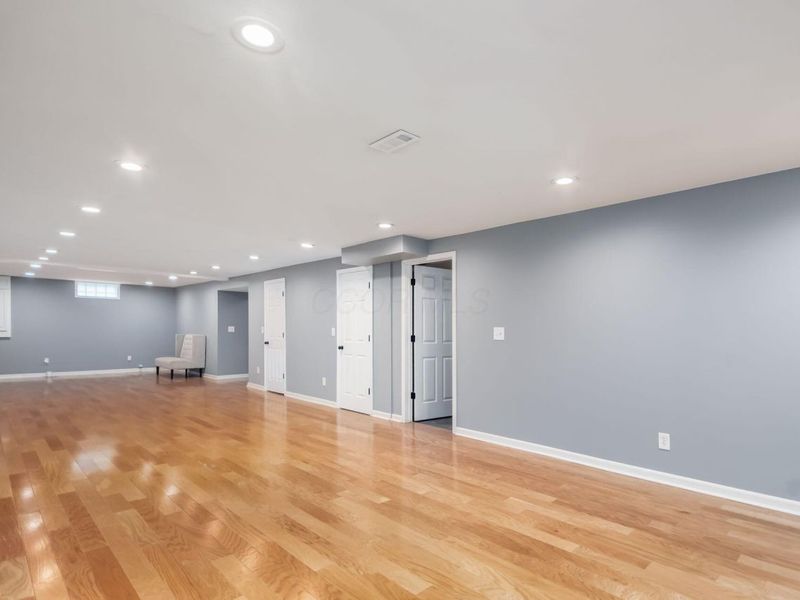 846 Aylesbury Drive, Columbus, OH 43230 Photo 46